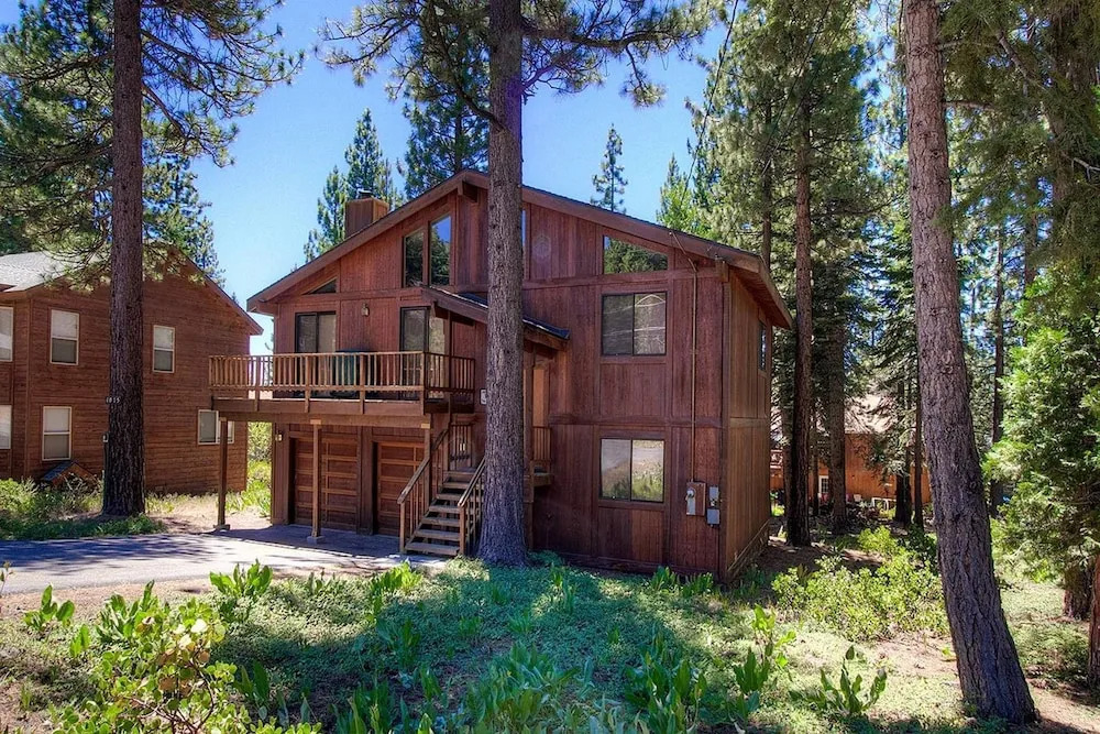 Merry Beary by Lake Tahoe Accommodations