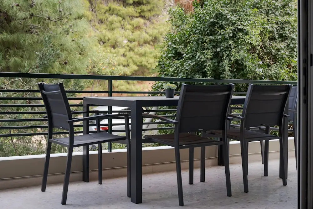 Vouliagmeni Stylish Apartment