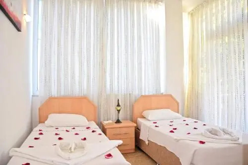 Violet 1 Apartment