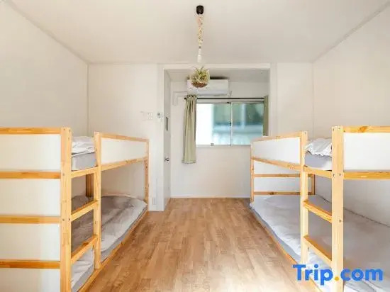 [Near USJ] For group trips! Roomy 4-story building with projector terrace near the station [for 12]