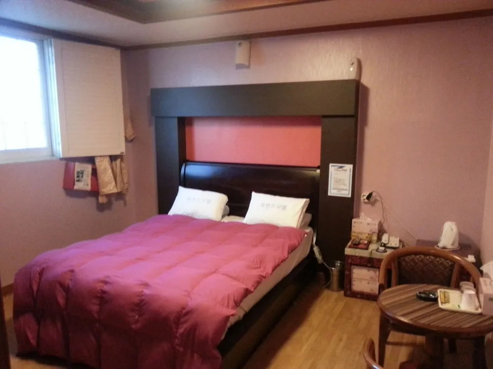 Prince Hotel