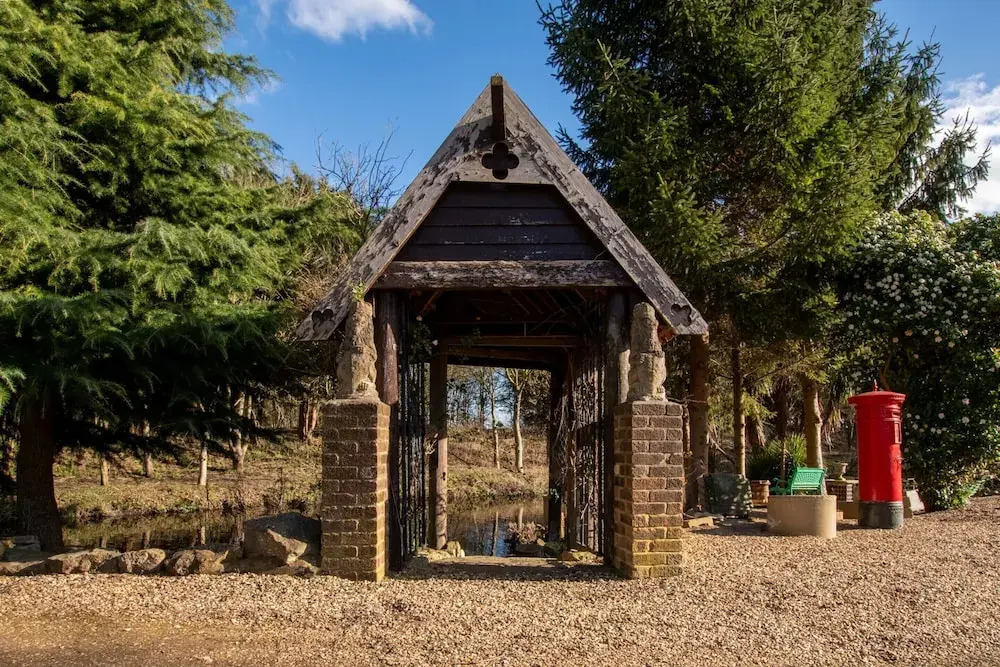 Cottage on Private Island in Cambridgeshire