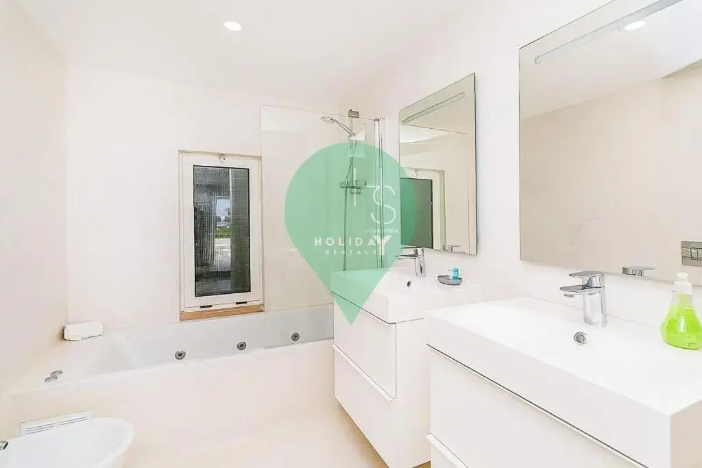 Vilamarina SV12 T2 duplex com vista marina
