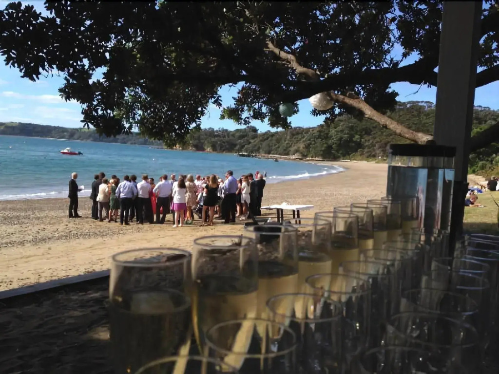 The Beach House Kawau