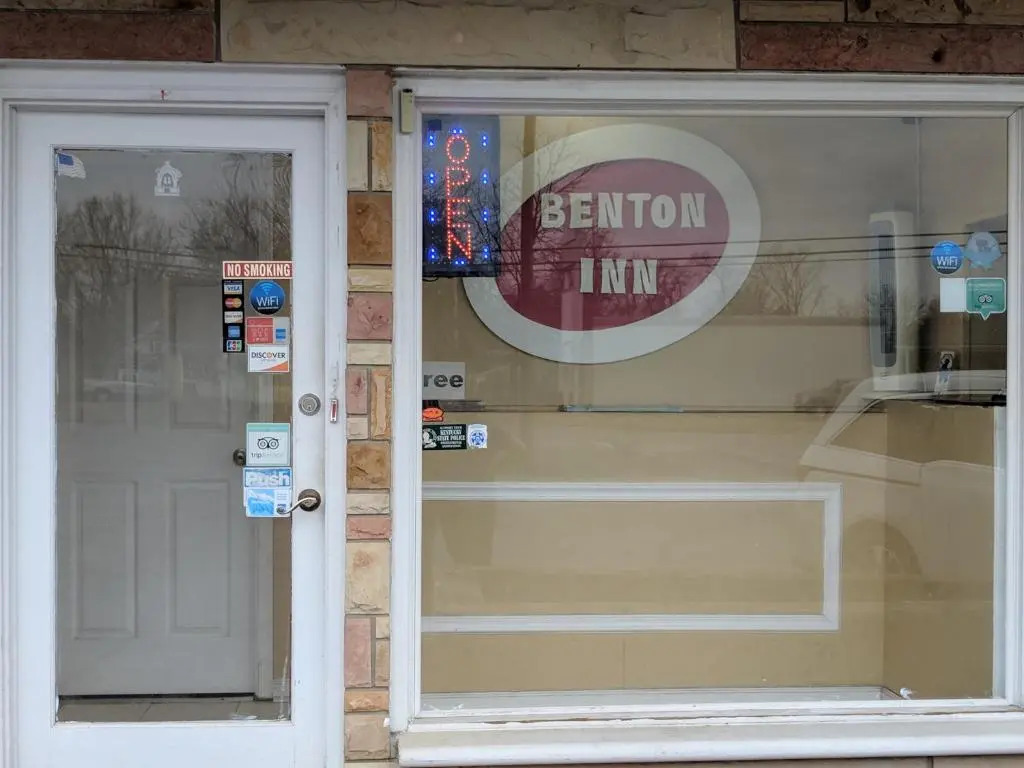 Benton Inn
