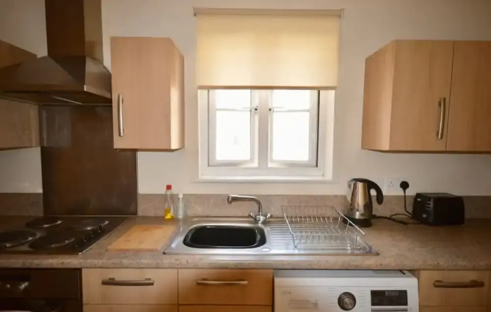 Bright 2 Bedroom Flat in Bedminster