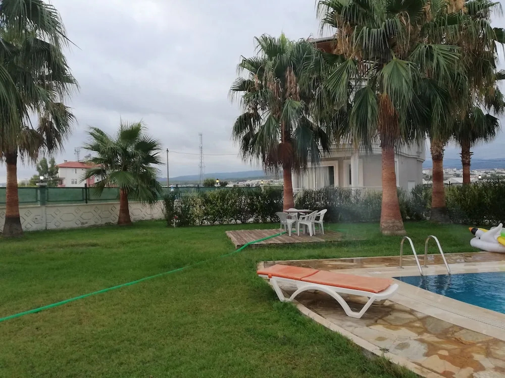 Star Villa