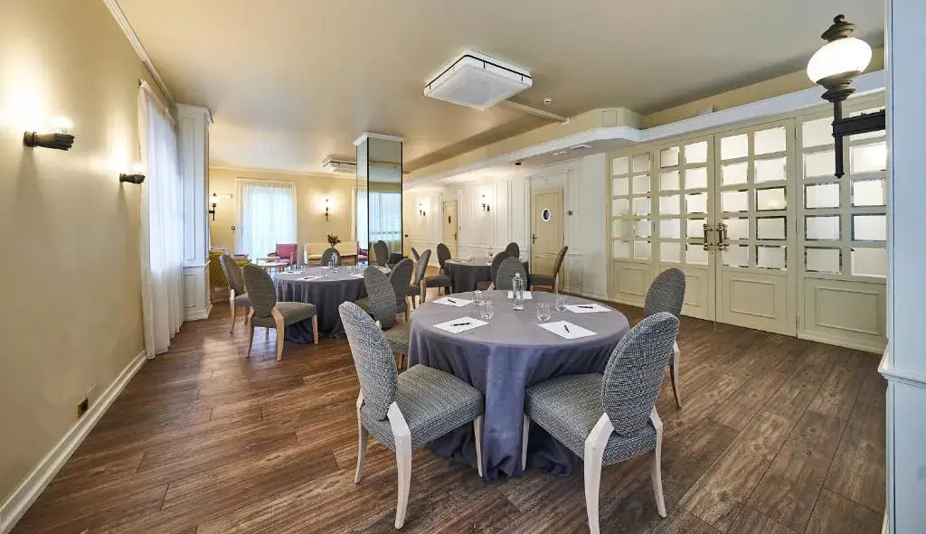 Hotel Astoria