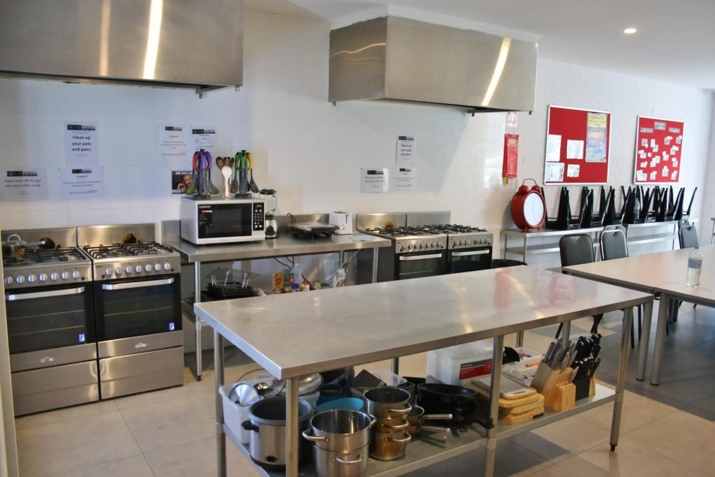 Quokka Backpackers Hostel Perth - note - Valid passport required to check in
