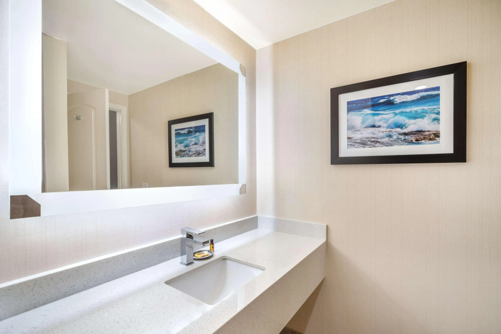 Best Western Plus Carpinteria Inn