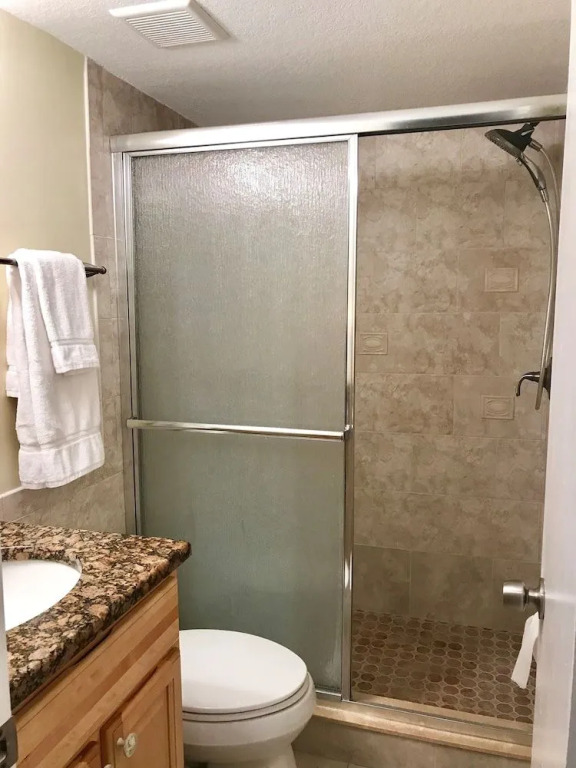 Win-San C-206 - 2 Br Condo