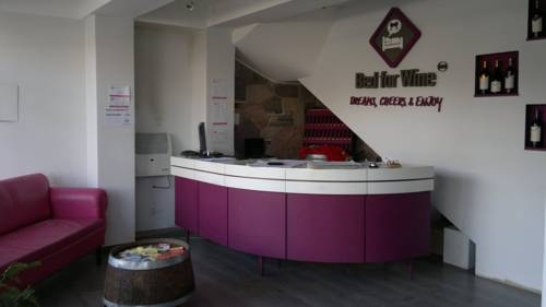 Bed For Wine Hostel