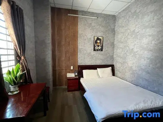 Trung Hau Hotel
