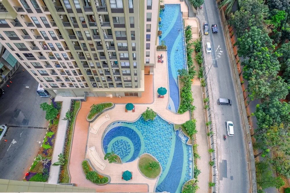 Modern Look And Comfy 2Br Transpark Cibubur Apartment