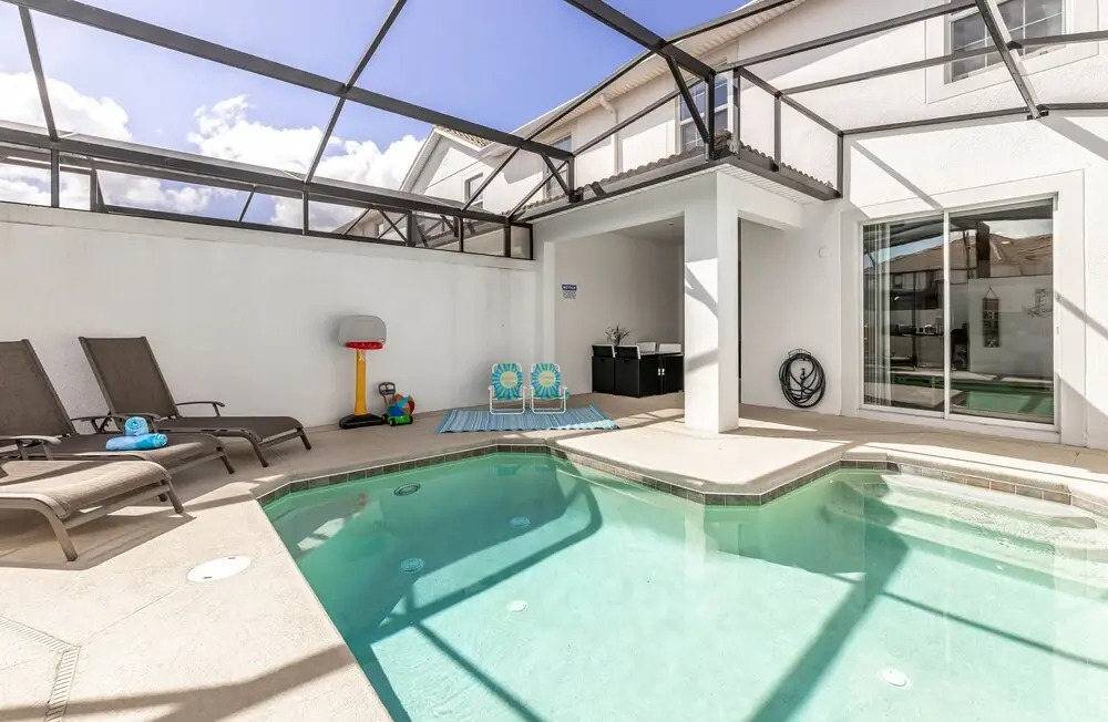 1577cg 4 Bedroom Townhouse by Redawning