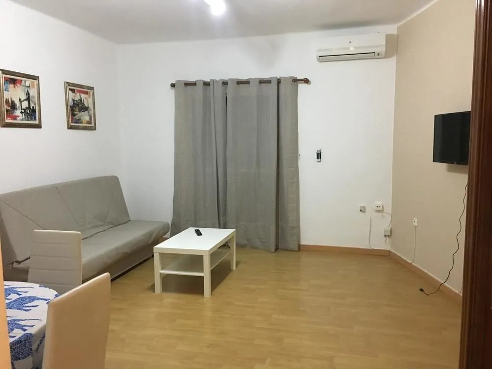 Apartment With 2 Bedrooms in Málaga, With Wonderful City View, Terrace and Wifi - 1 km From the Beach