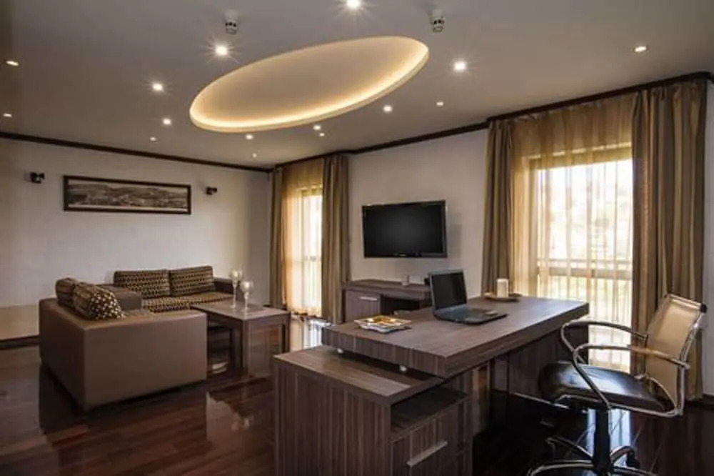 Interhotel