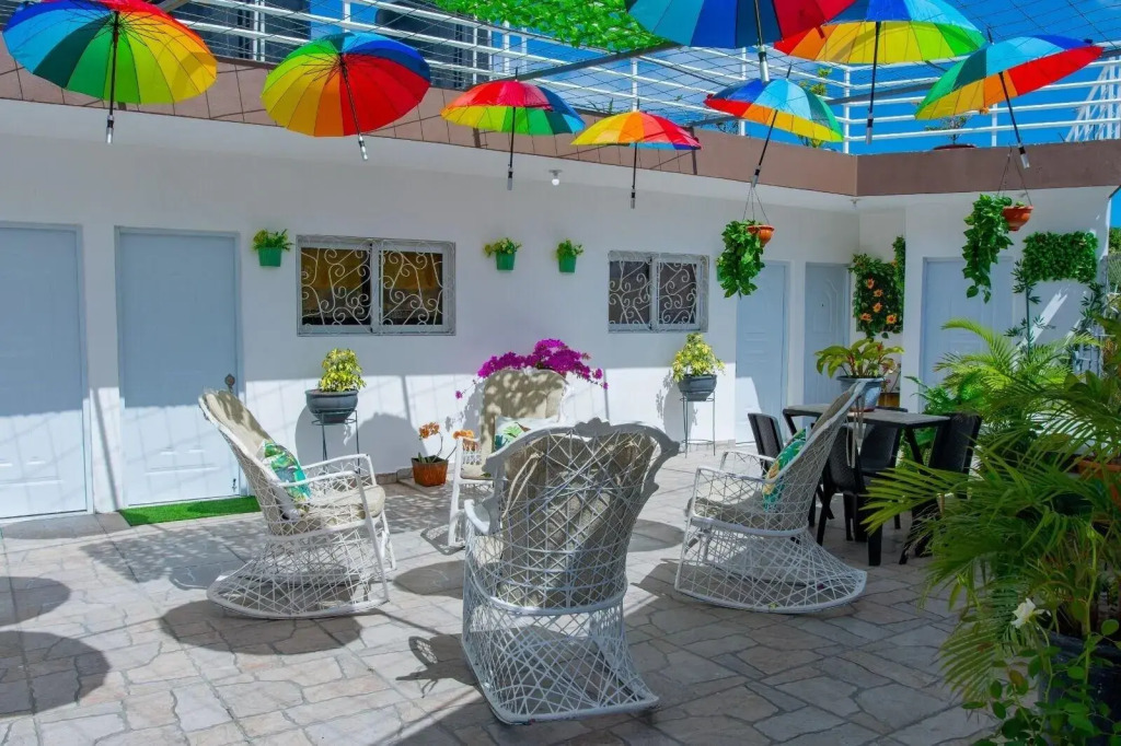 Royal Terrace King Iv