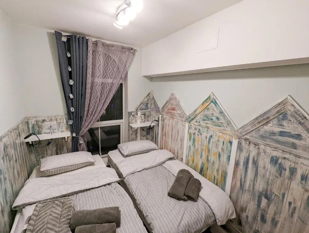 Sunrise View 2 Bed Apartment Sleeps 4 Spa Bath