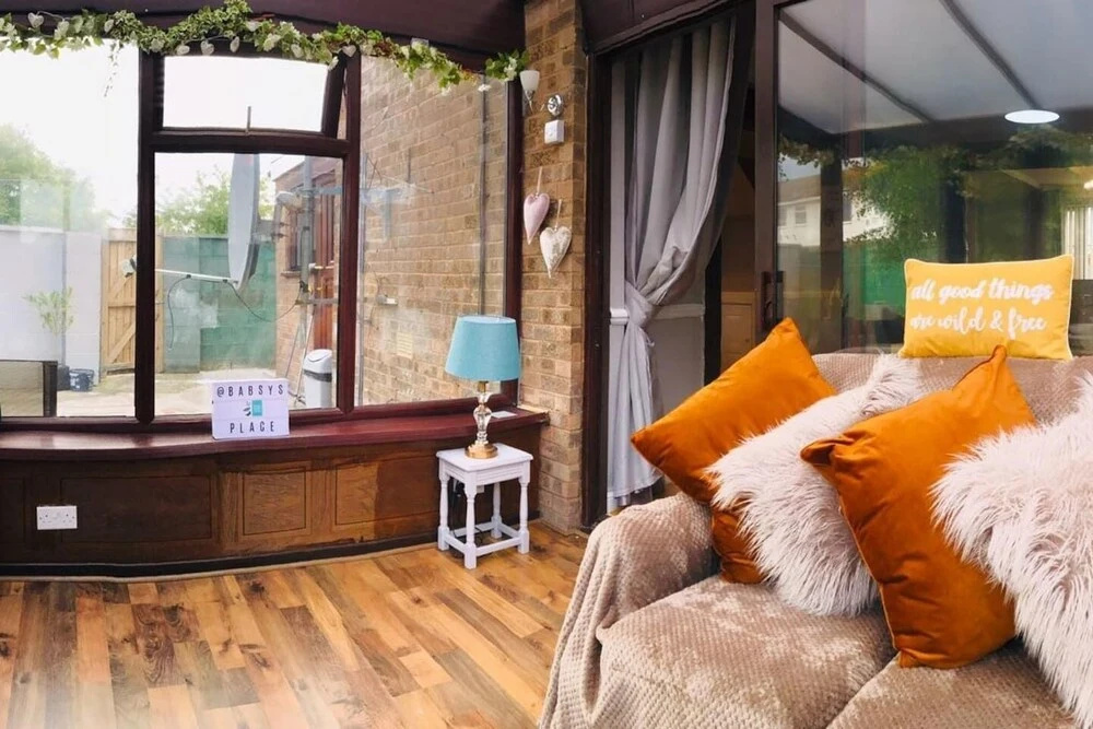 Luxury Open Plan 3bed Townhouse in Abergele