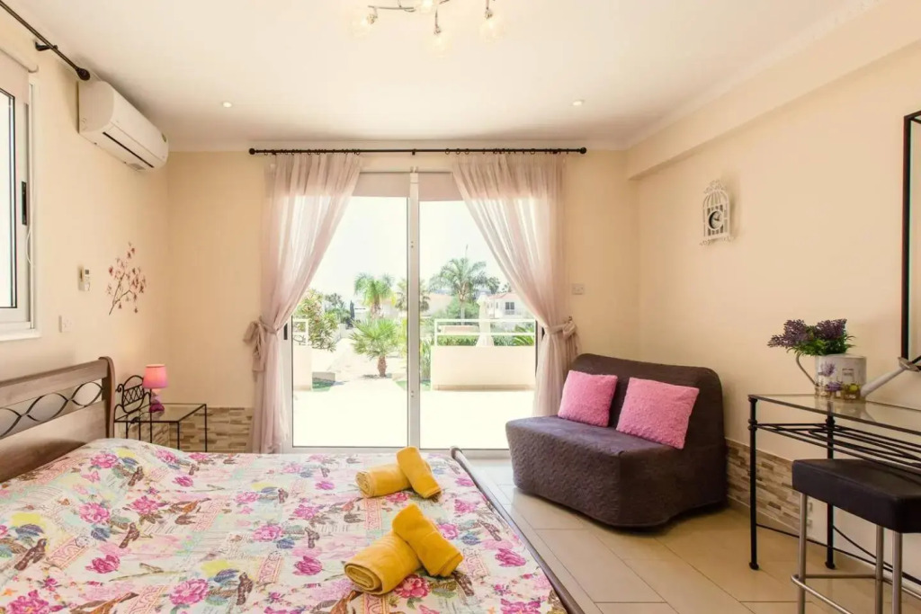 Nissi 3 Pool Access Garden Apartment