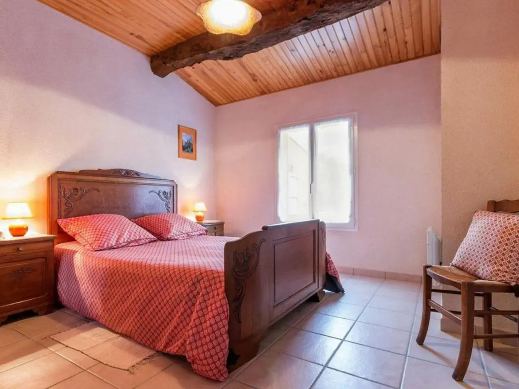 Gîte familial avec jardin clos, à 25 km de Nantes, WiFi, vélos et jeux pour enfants. - FR-1-306-953