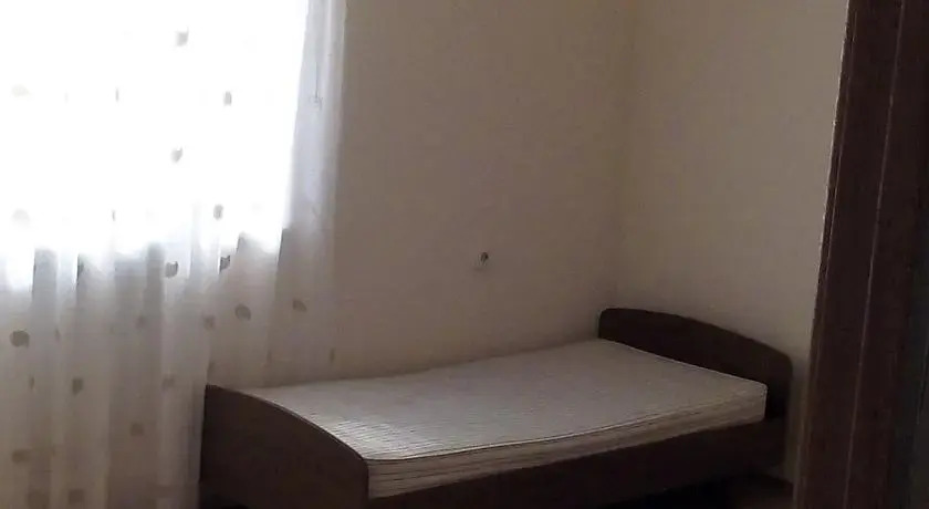На Ахуне