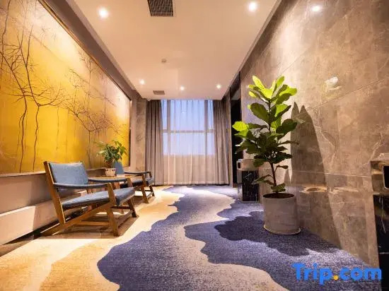 Sewen Hotel (Zhengzhou Jindai Industrial Park Cloud Times Square Branch)