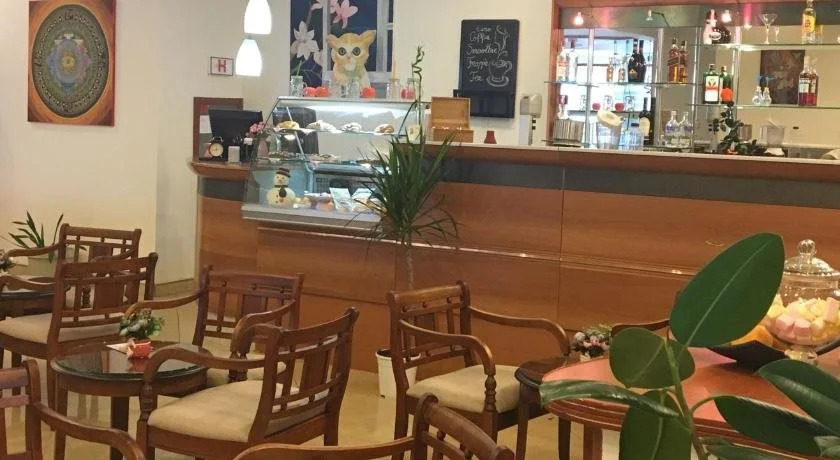 Euro Hotels International Arcul De Triumf