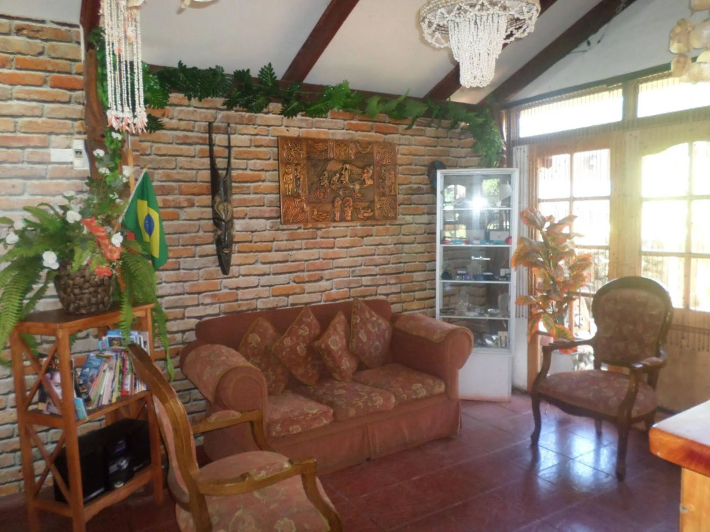 Mataveri Inn