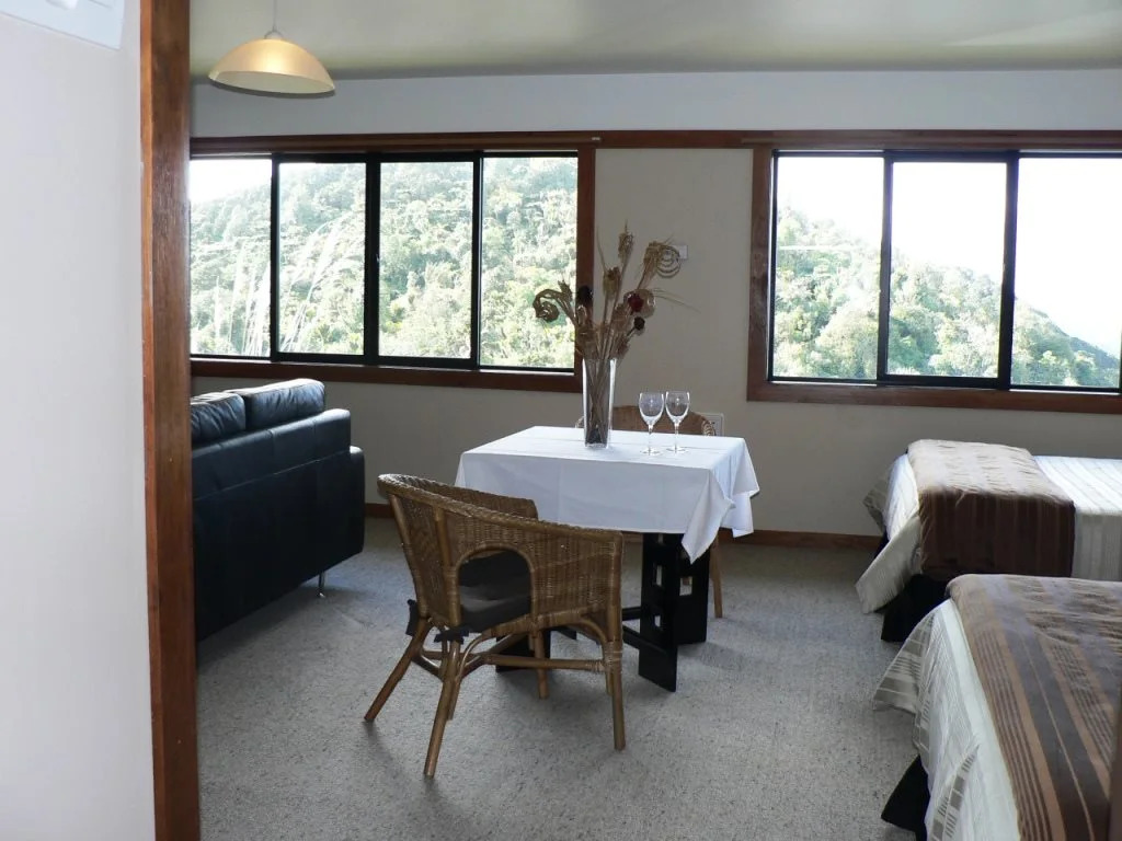 Hillside Hotel
