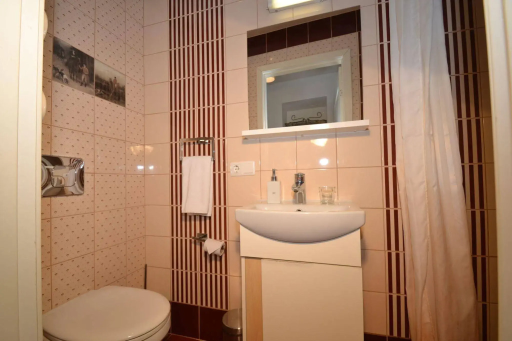 Rentida Apartments