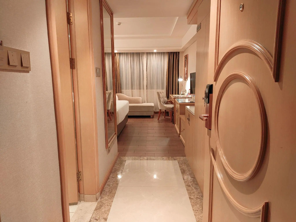 Vienna Hotel (Huidong Jilong)
