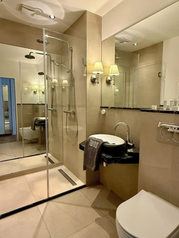 Twins Hotel
