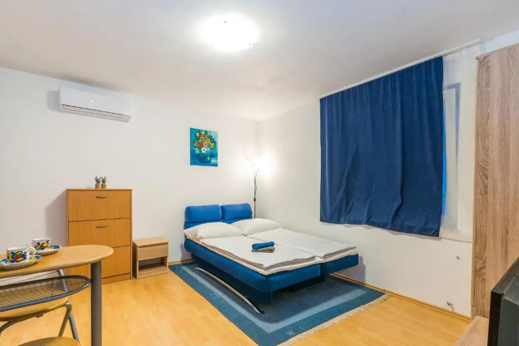 Sun studio apartman