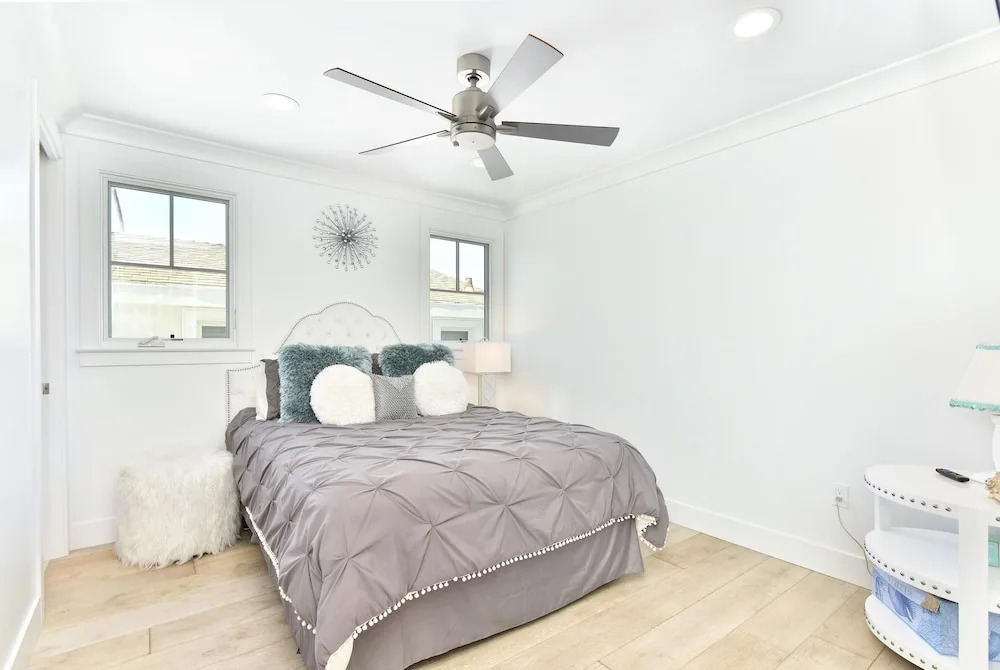 1505 E Ocean 4 Bedroom Home