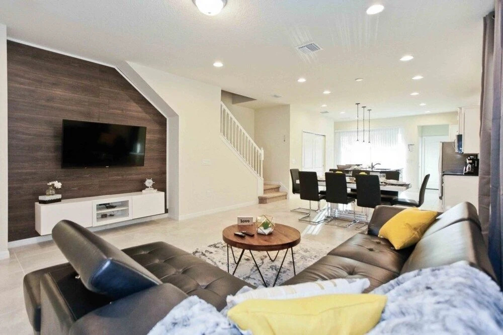 @westside Pool With Game Room & Video Game 5 Bedroom Home