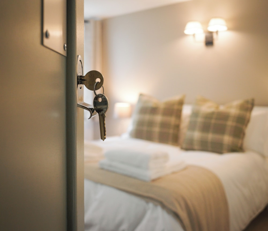 Lemon Tree Rooms - Newly Refurbished Coastal Stay