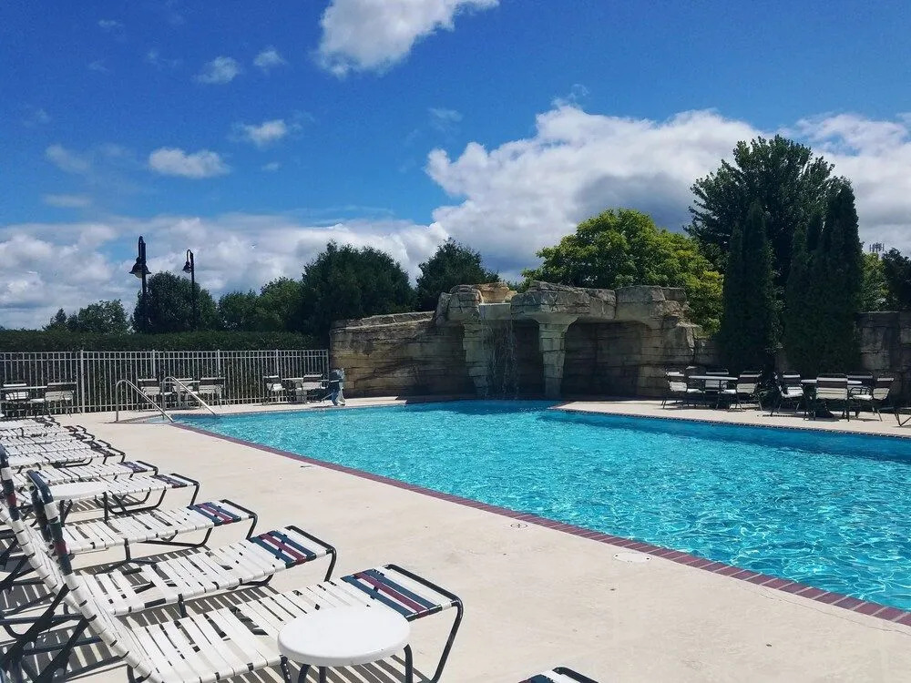 Bridgeport Waterfront Resort