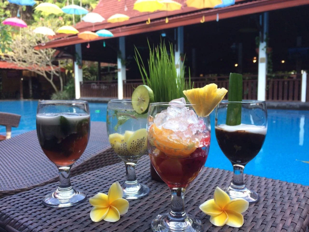 Paku Mas Hotel