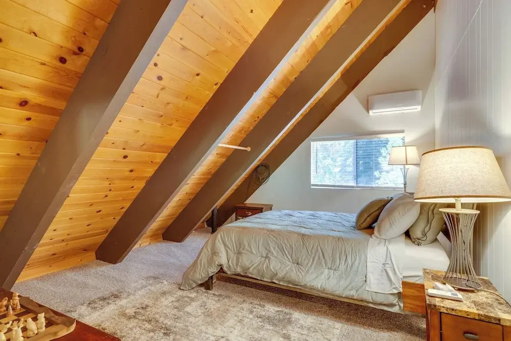 13 Mi to Skiing: Long Barn Family Cabin