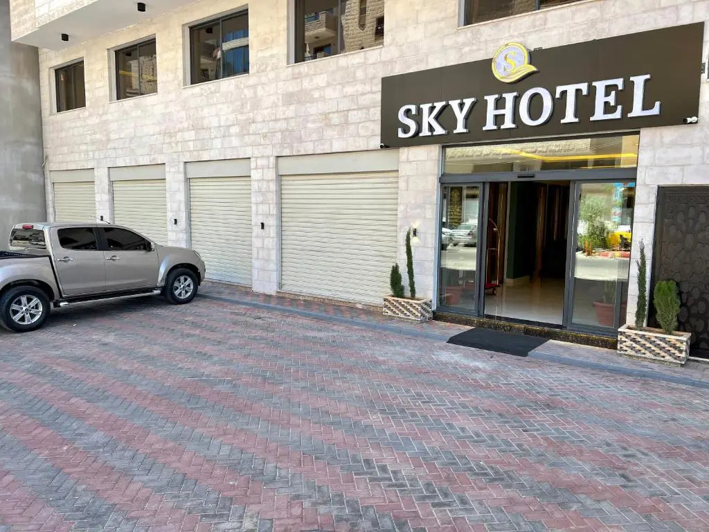 Sky Hotel