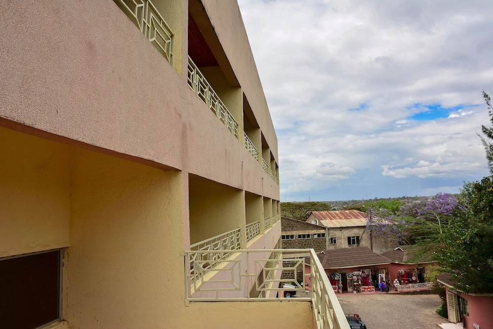 Seasons Narok Hotel