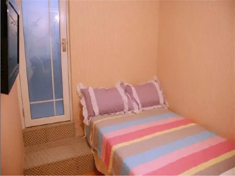 Daan Hotel