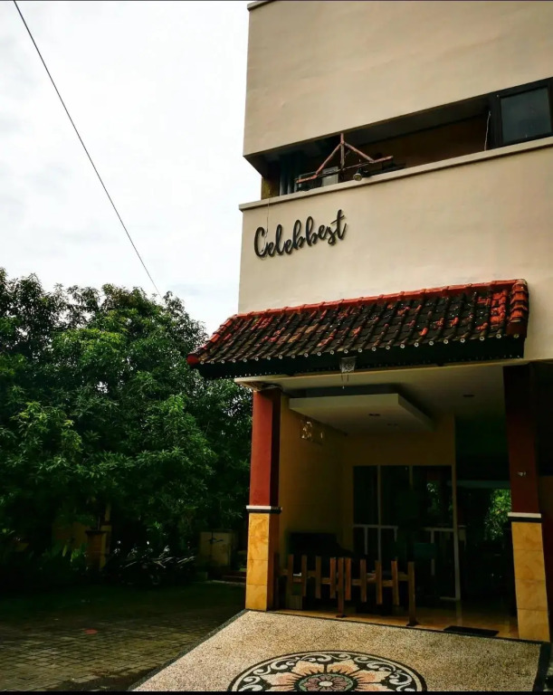 Celebbest