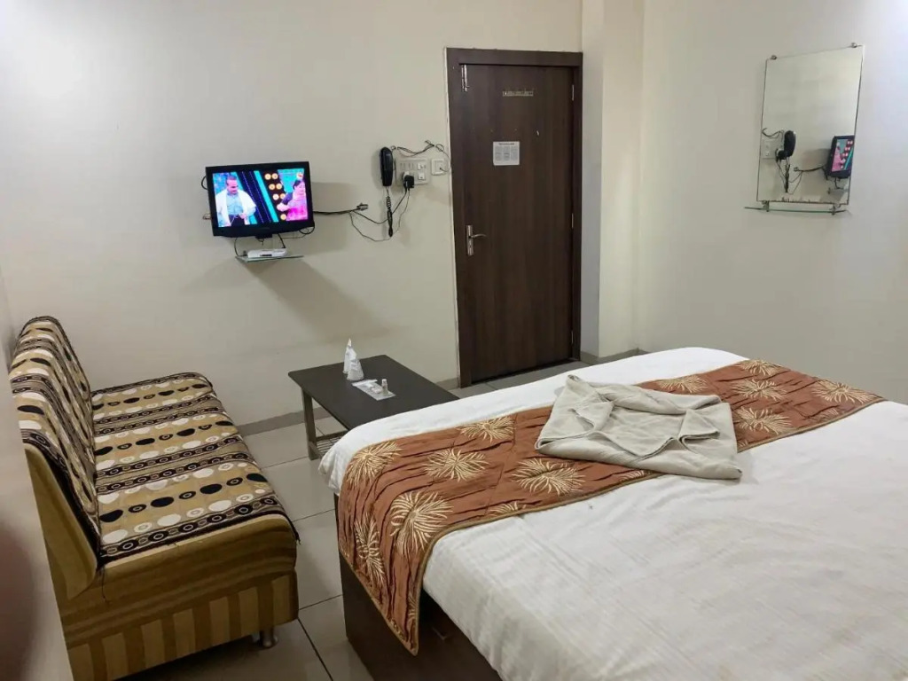 Hotel JK Lions And Banquet