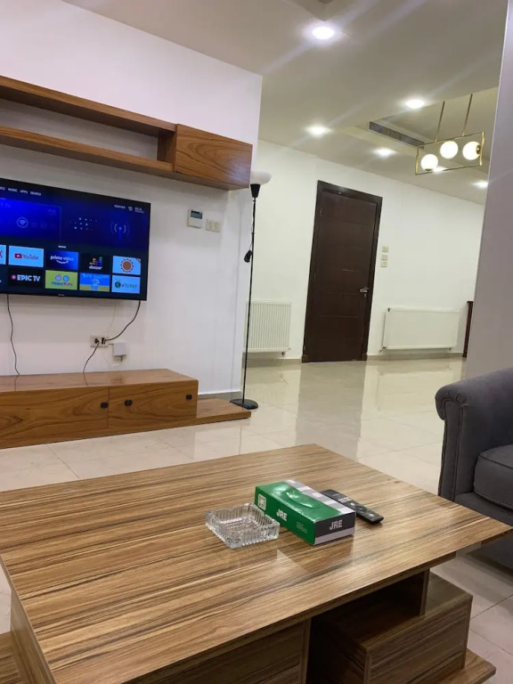 Luxurious 3 Bedroom Apartment in Heart of Amman