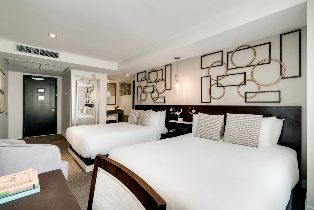 Iberostar Waves Berkeley Shore