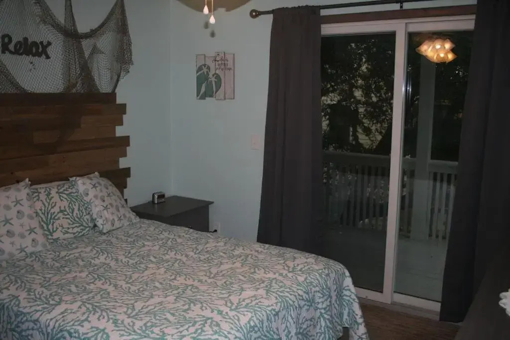 OBX Family Home with Pool - pet friendly - close to beach