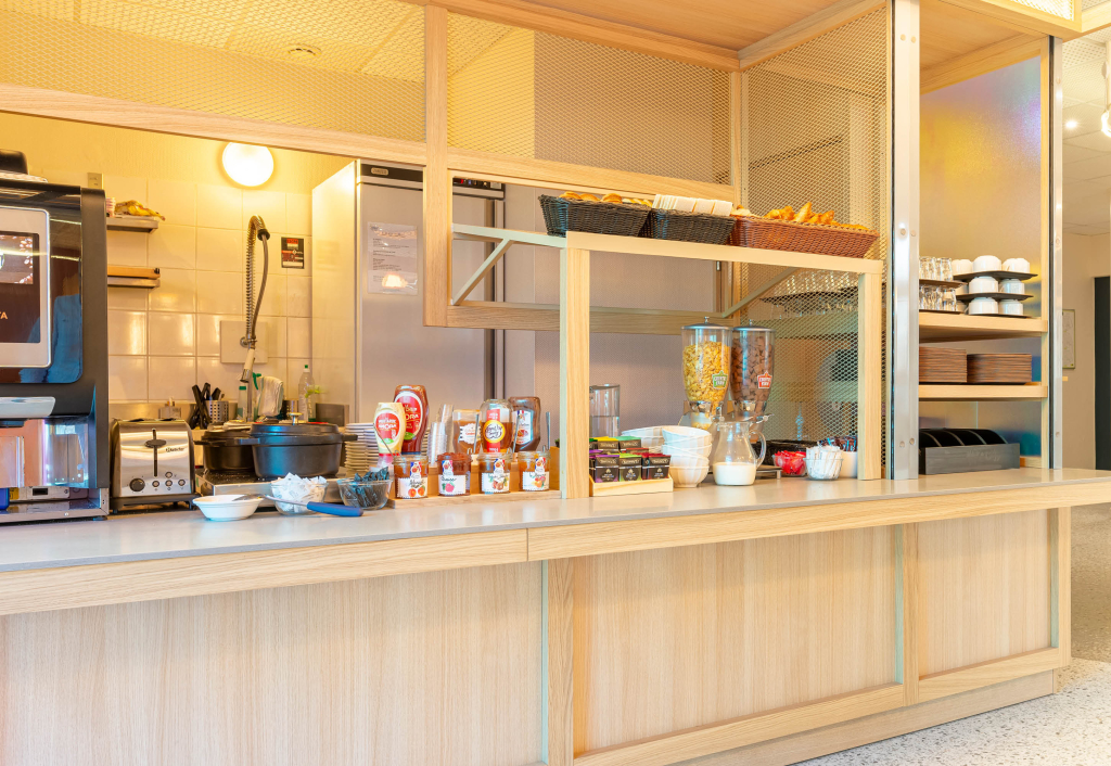 B&B HOTEL Nantes Centre